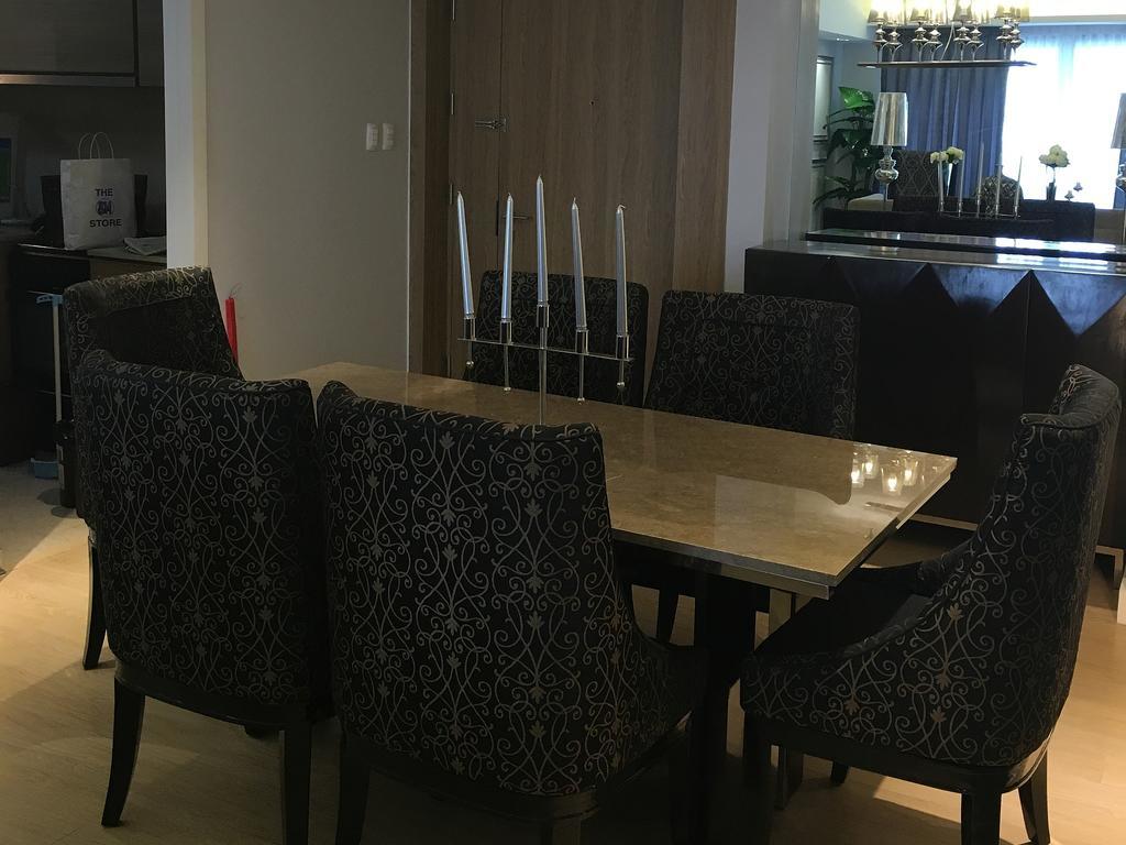 Shang Luxury Suites Mandaluyong Bilik gambar