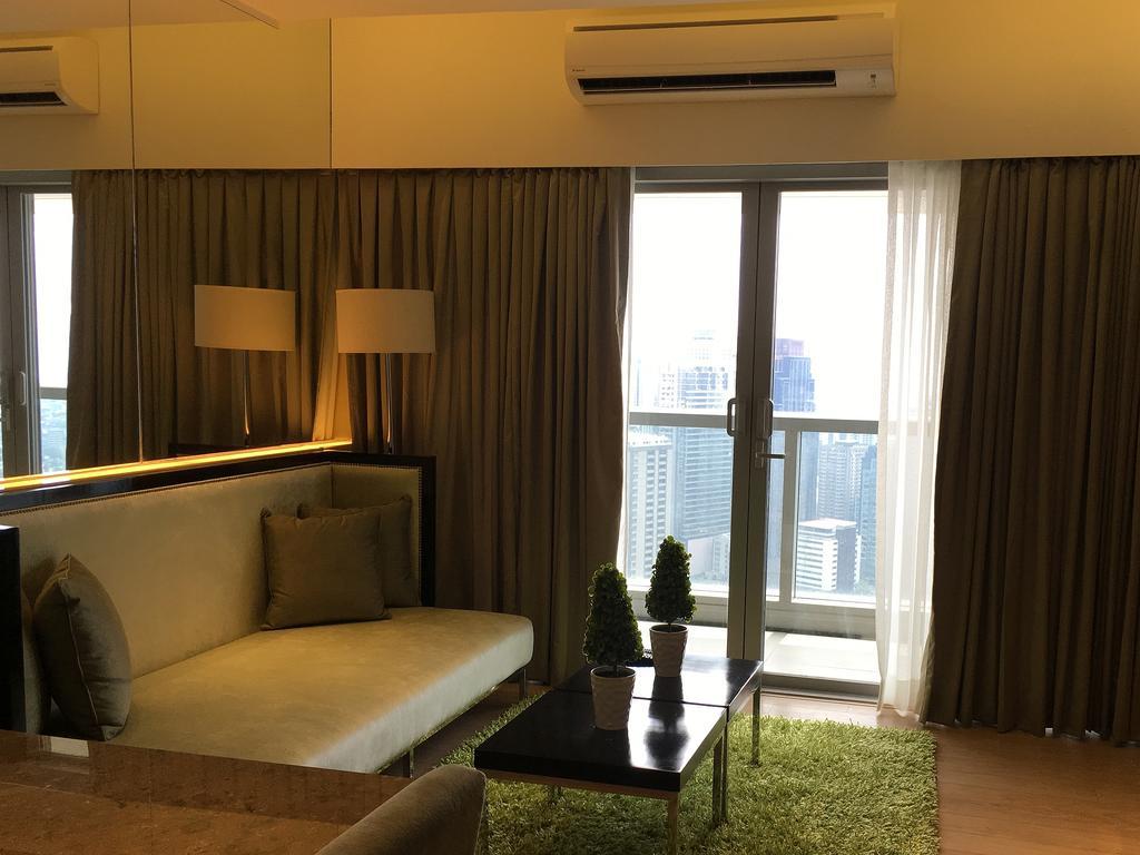 Shang Luxury Suites Mandaluyong Luaran gambar
