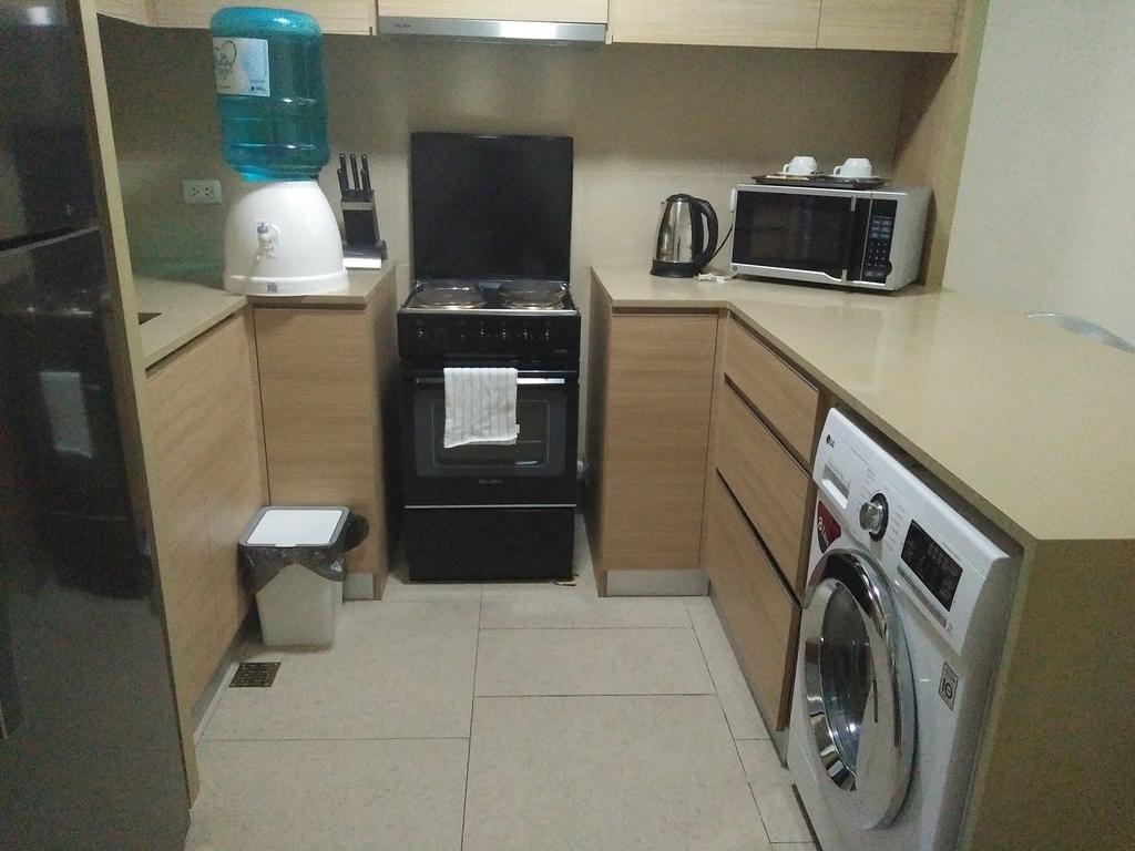 Shang Luxury Suites Mandaluyong Luaran gambar