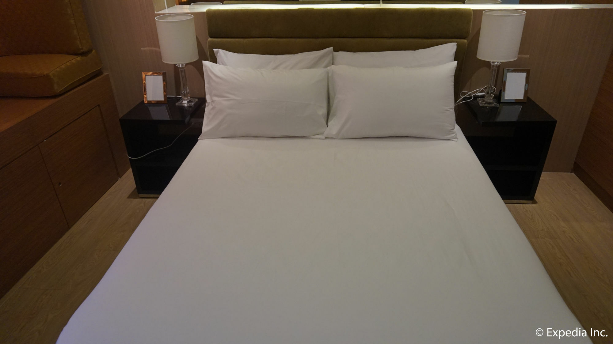 Shang Luxury Suites Mandaluyong Luaran gambar