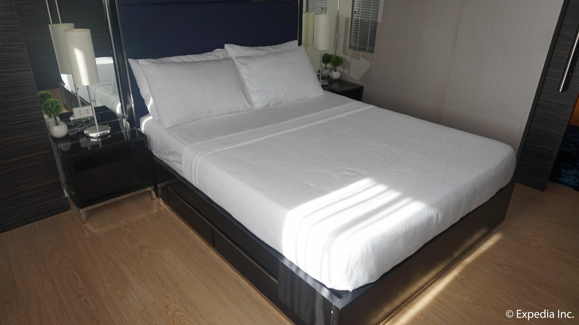 Shang Luxury Suites Mandaluyong Luaran gambar