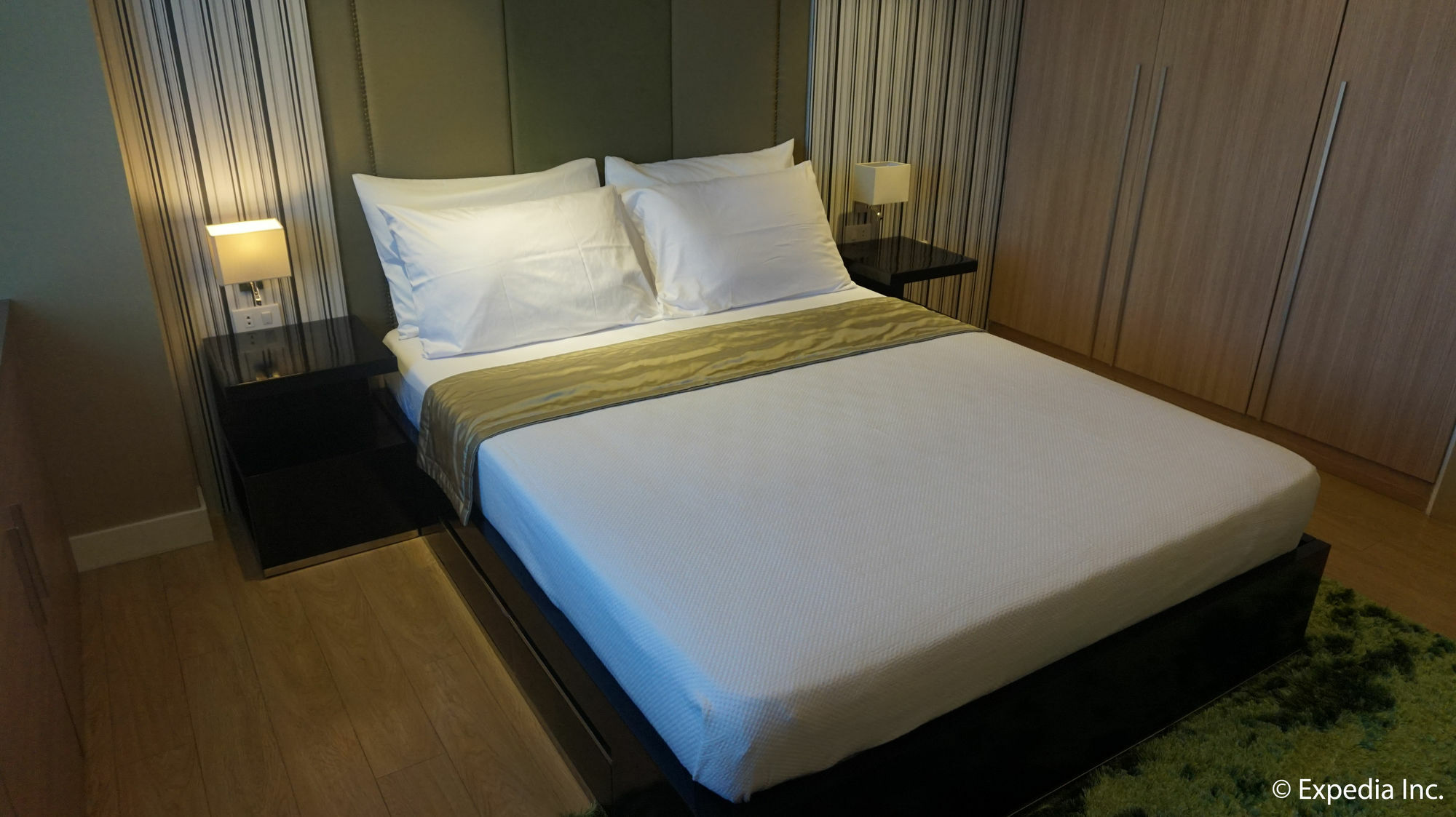 Shang Luxury Suites Mandaluyong Luaran gambar
