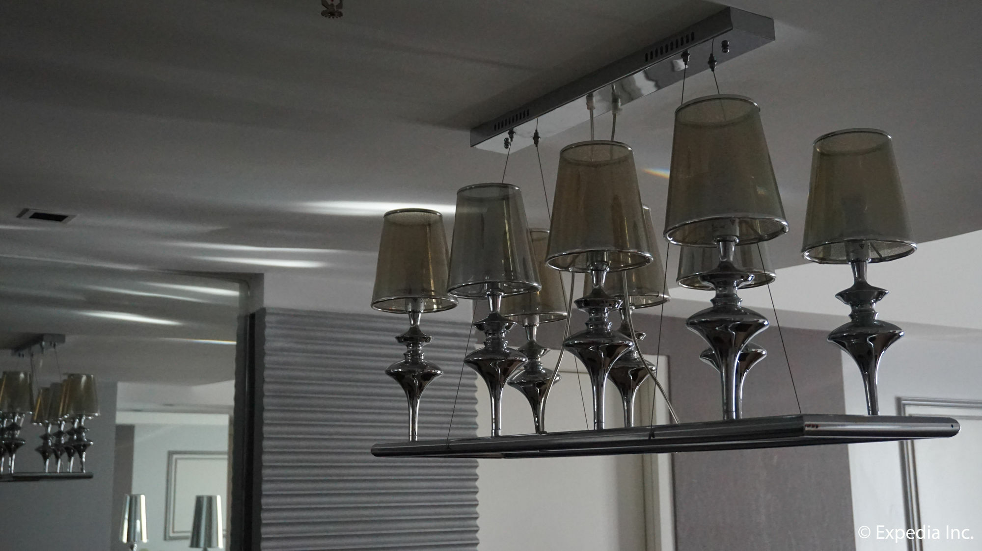 Shang Luxury Suites Mandaluyong Luaran gambar