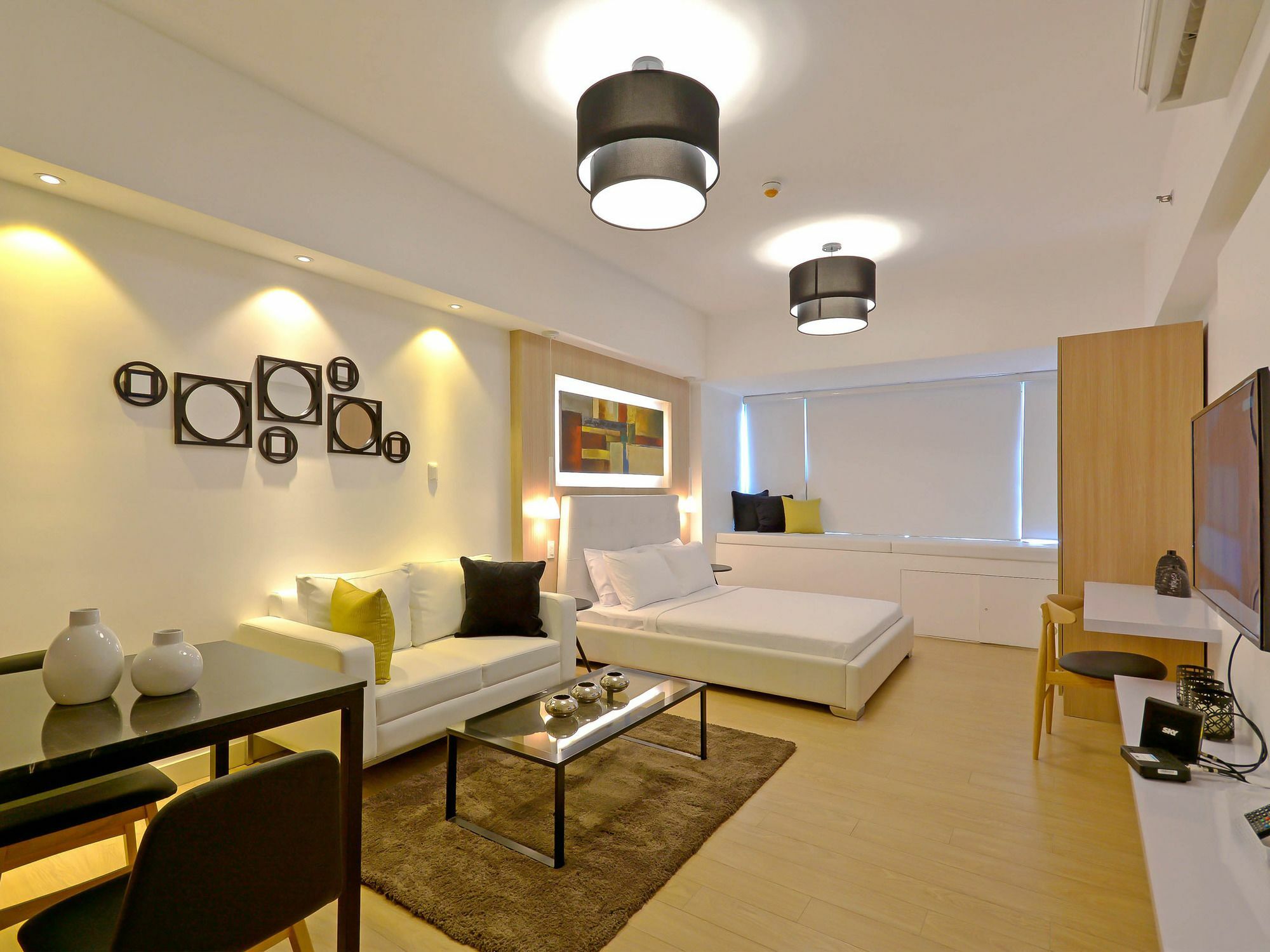 Shang Luxury Suites Mandaluyong Luaran gambar